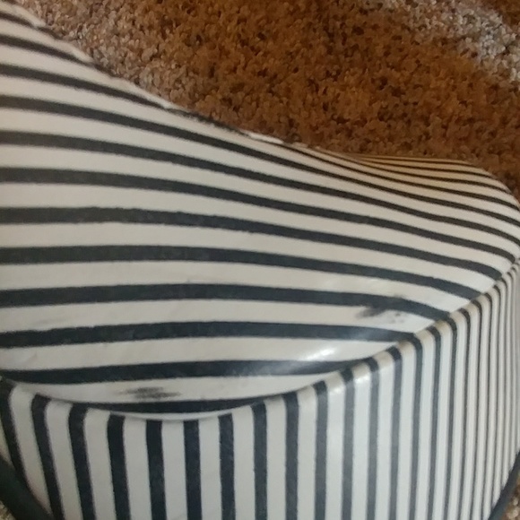 Black and white striped platforms - Picture 8 of 8